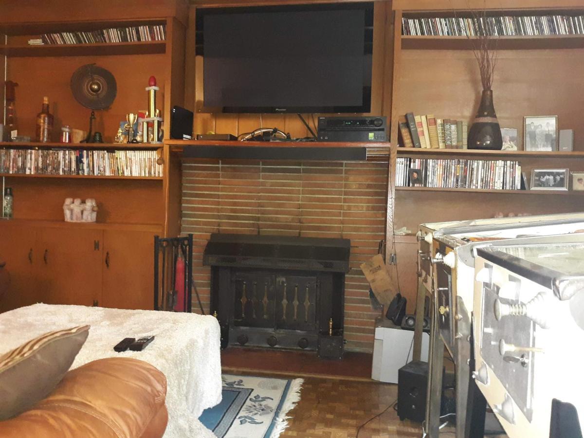 Quiet, Clean House W/ Steel Balls Bed & Breakfast ริชมอนด์ ภายนอก รูปภาพ