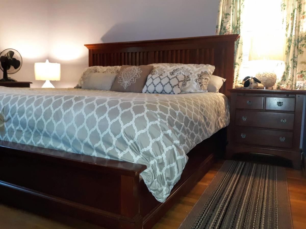 Quiet, Clean House W/ Steel Balls Bed & Breakfast ริชมอนด์ ภายนอก รูปภาพ